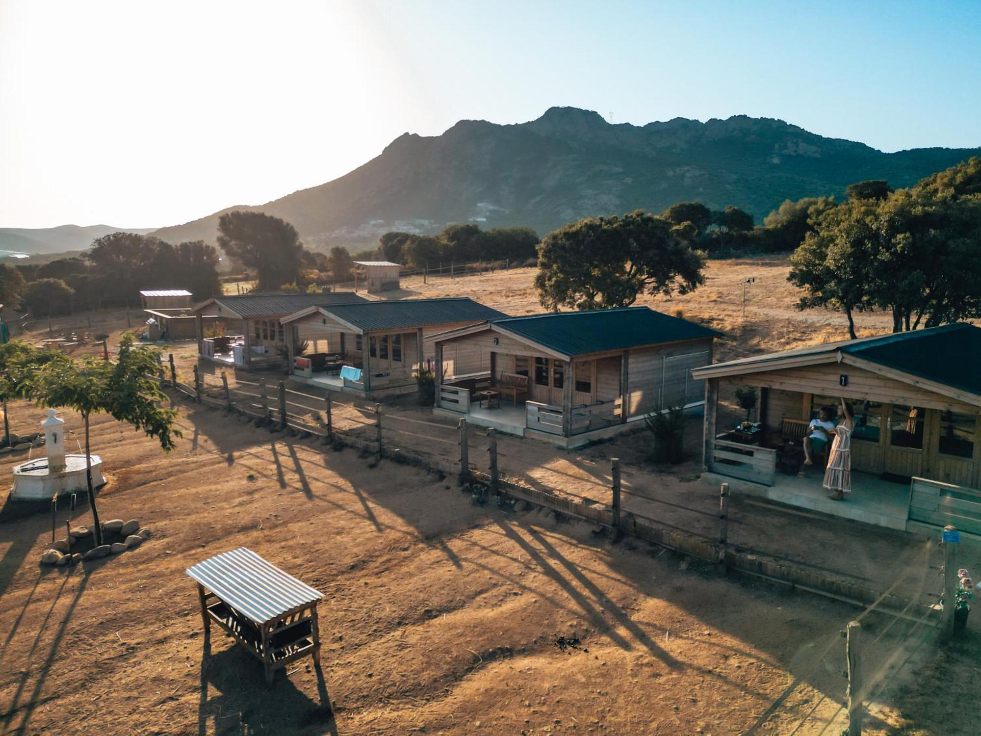 Les Chalets De Tesa Occhiatana Exteriör bild
