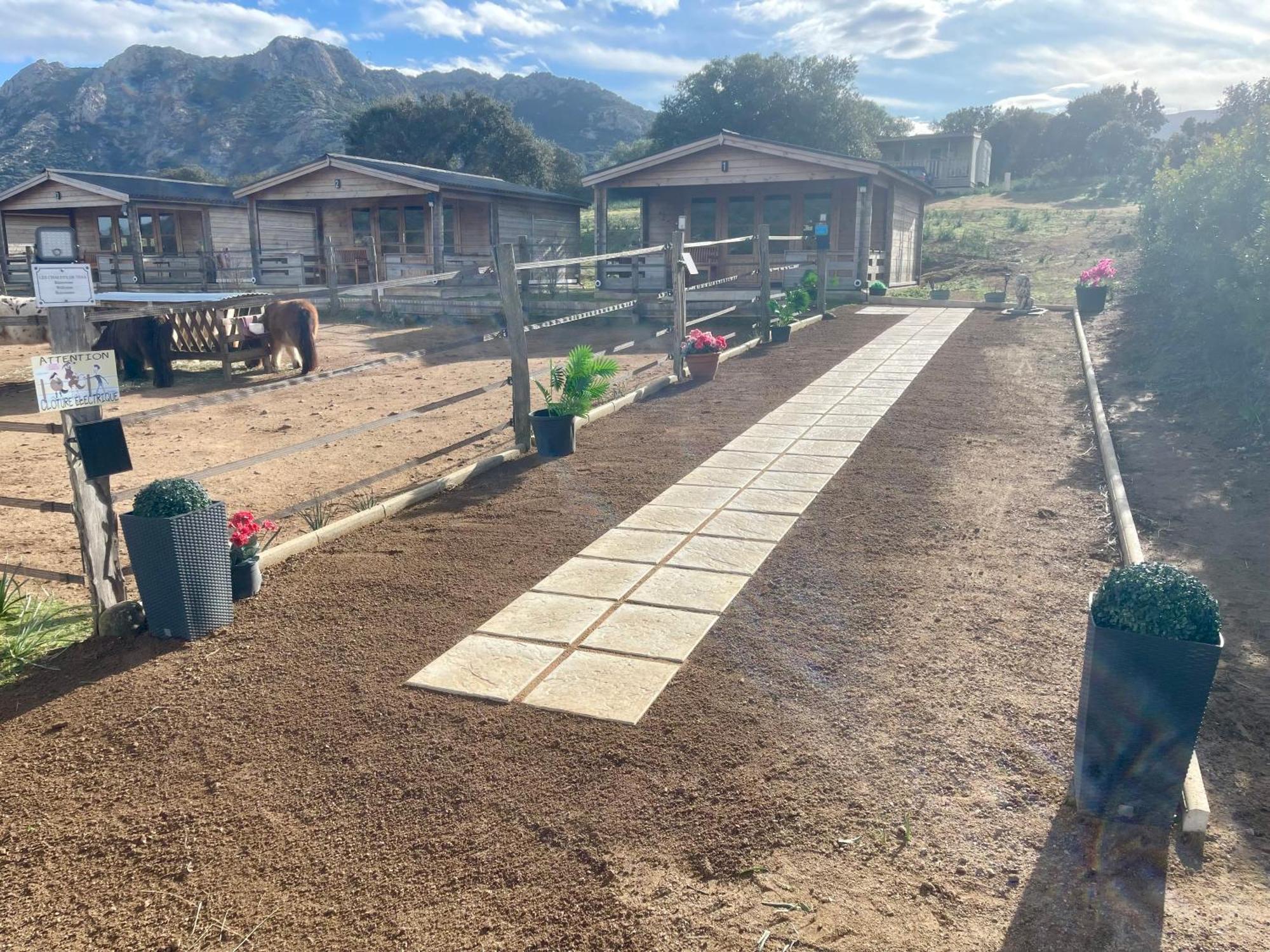 Les Chalets De Tesa Occhiatana Exteriör bild